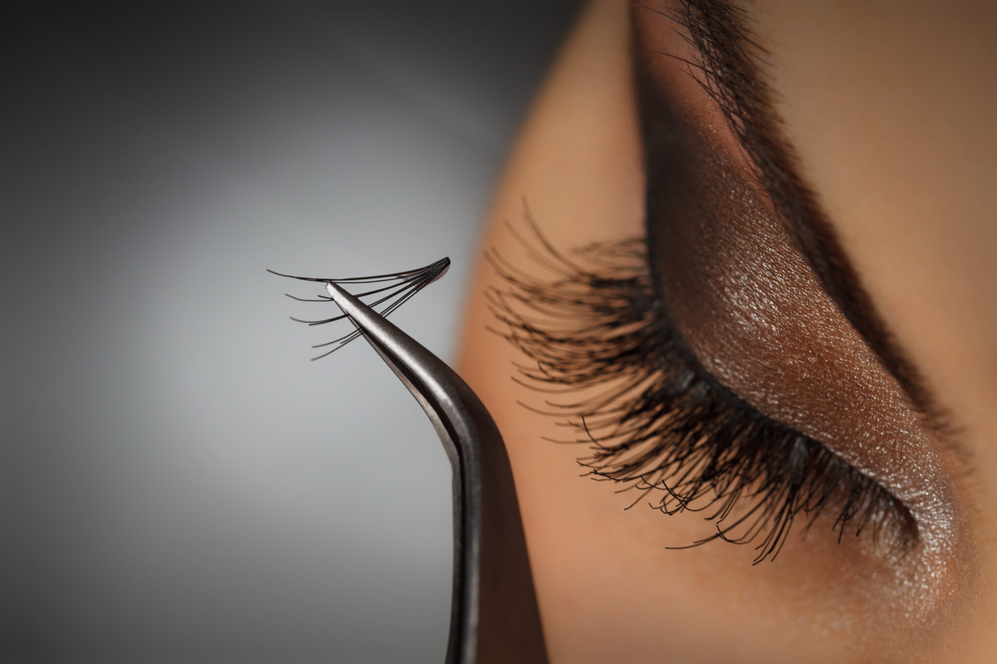 Eyelash Extension Course | Cosmetology Courses In Minnesota
